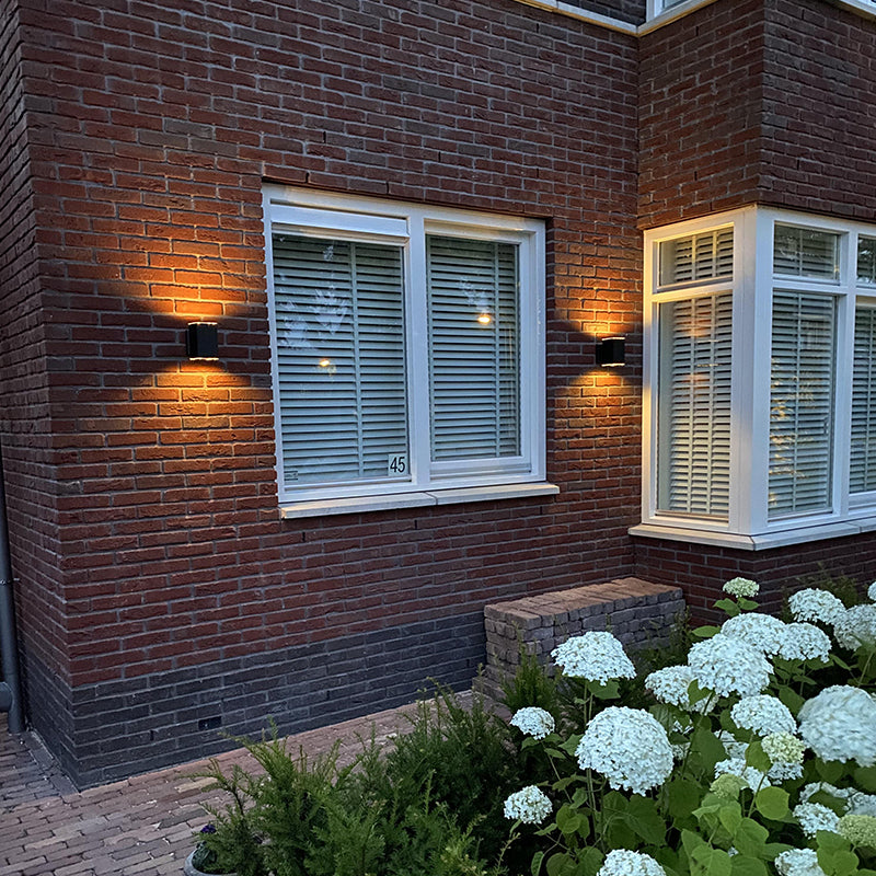 CHANGSHUN Solar wall lamp CH-9811 Solar outdoor wall lamp landscaping decoration lamp