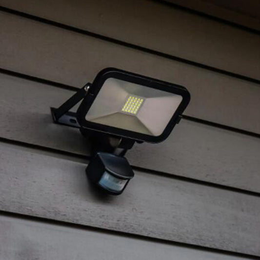 CHANGSHUN Solar induction lamp CH-PIR-15 Low voltage DC lamp floodlight